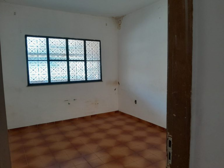 VENDO CASA AMPLA C/02 PAVIMENTOS E TERRAÇO BEM LOCALIZADA EM PACIÊNCIA VENDO CASA AMPLA C/02 PAVIMENTOS E TERRAÇO BEM LOCALIZADA EM PACIÊNCIA
