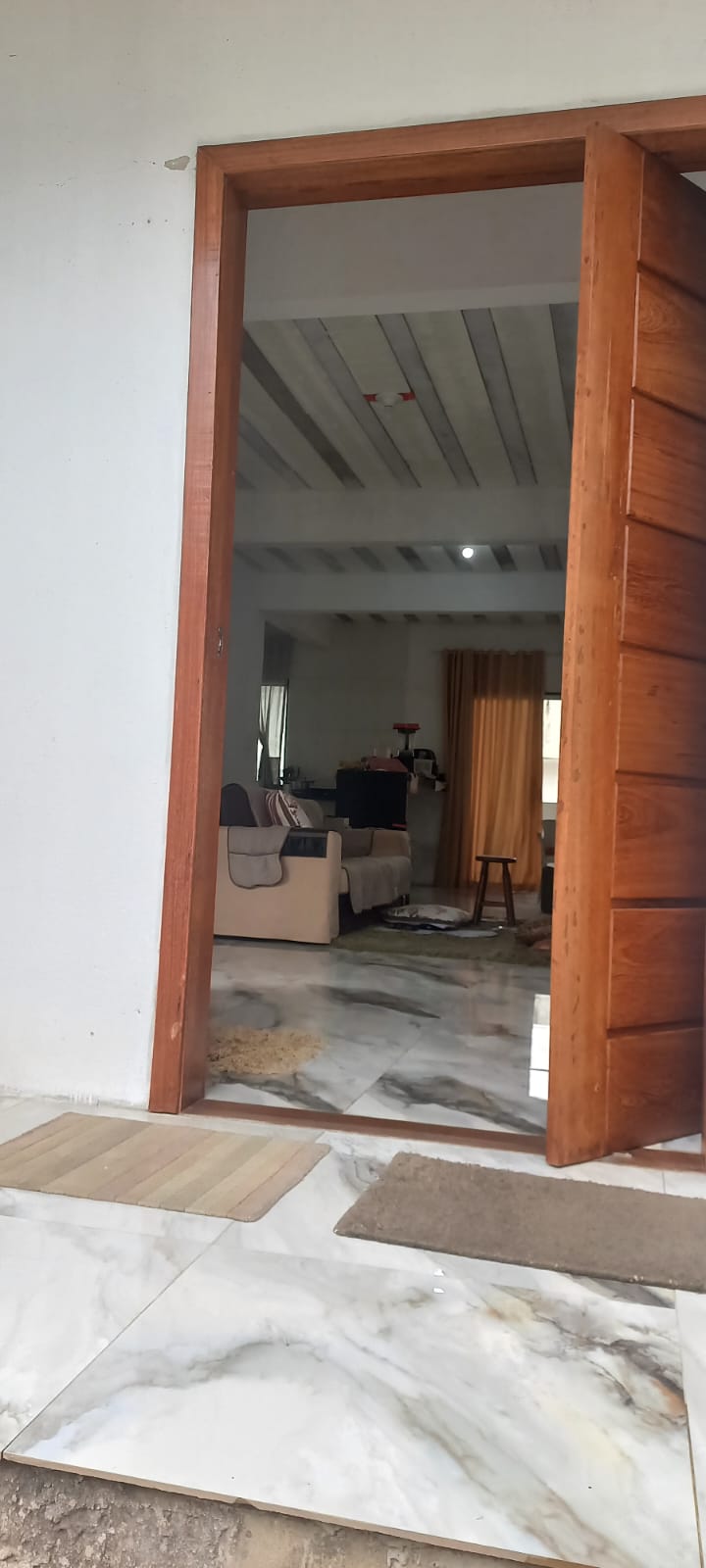 VENDO CASA NO CONDOMÍNIO FAZENDA PACIÊNCIA