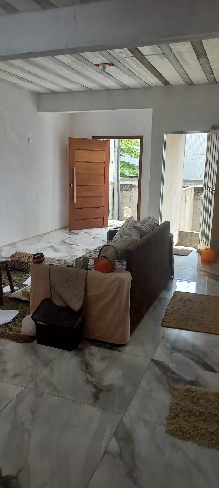 VENDO CASA NO CONDOMÍNIO FAZENDA PACIÊNCIA