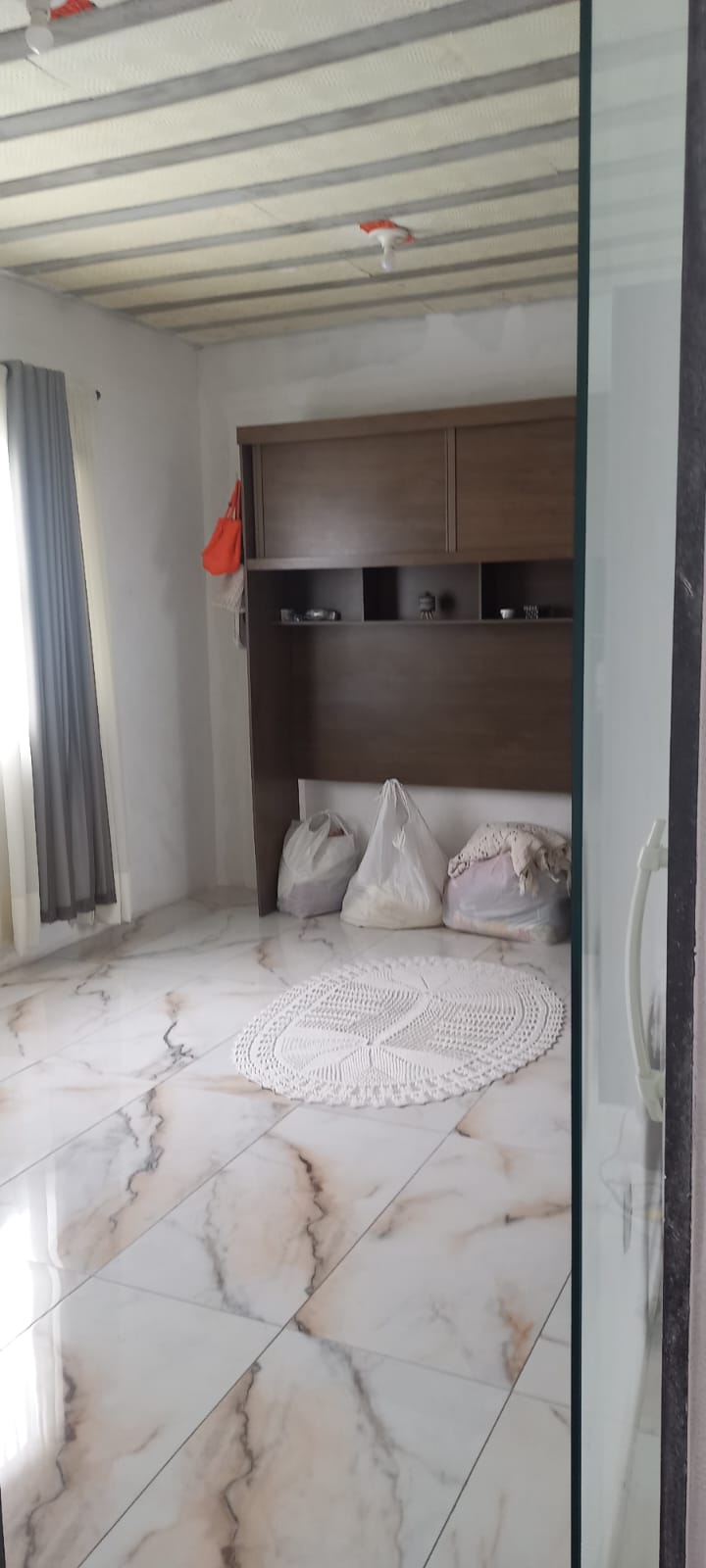 VENDO CASA NO CONDOMÍNIO FAZENDA PACIÊNCIA