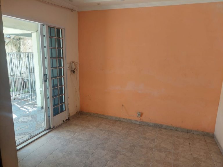 VENDO CASA AMPLA BEM LOCALIZADA EM PACIÊNCIA VENDO CASA AMPLA BEM LOCALIZADA EM PACIÊNCIA