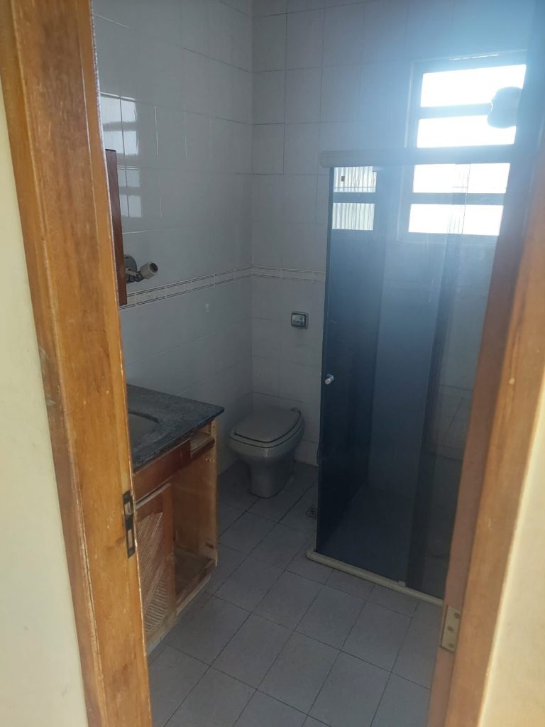 VENDO CASA AMPLA BEM LOCALIZADA EM PACIÊNCIA VENDO CASA AMPLA BEM LOCALIZADA EM PACIÊNCIA