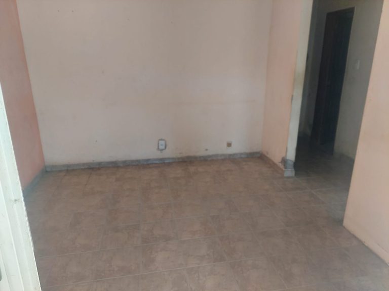 VENDO CASA AMPLA BEM LOCALIZADA EM PACIÊNCIA VENDO CASA AMPLA BEM LOCALIZADA EM PACIÊNCIA