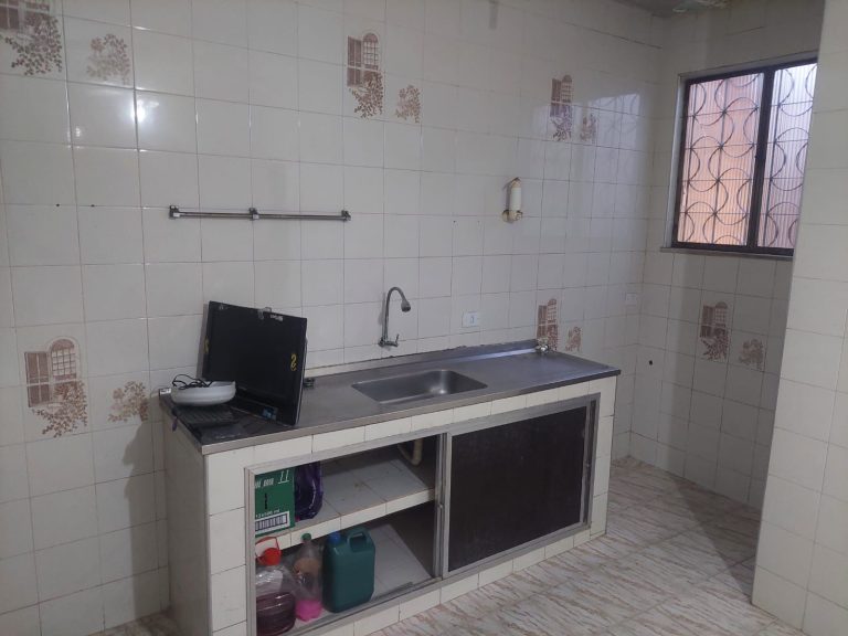 VENDO CASA AMPLA BEM LOCALIZADA EM PACIÊNCIA VENDO CASA AMPLA BEM LOCALIZADA EM PACIÊNCIA
